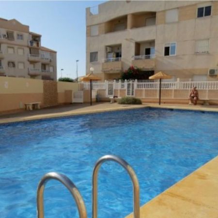 Bonito Apartamento De Dos Habitacion Y Piscina Torrevieja Eksteriør billede
