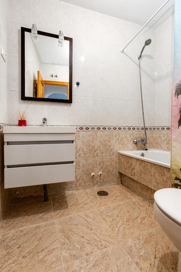 Bonito Apartamento De Dos Habitacion Y Piscina Torrevieja Eksteriør billede